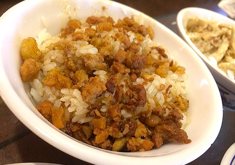 台湾のソウルフード「魯肉飯（ルーロウファン）」8時間以上煮込んで作る